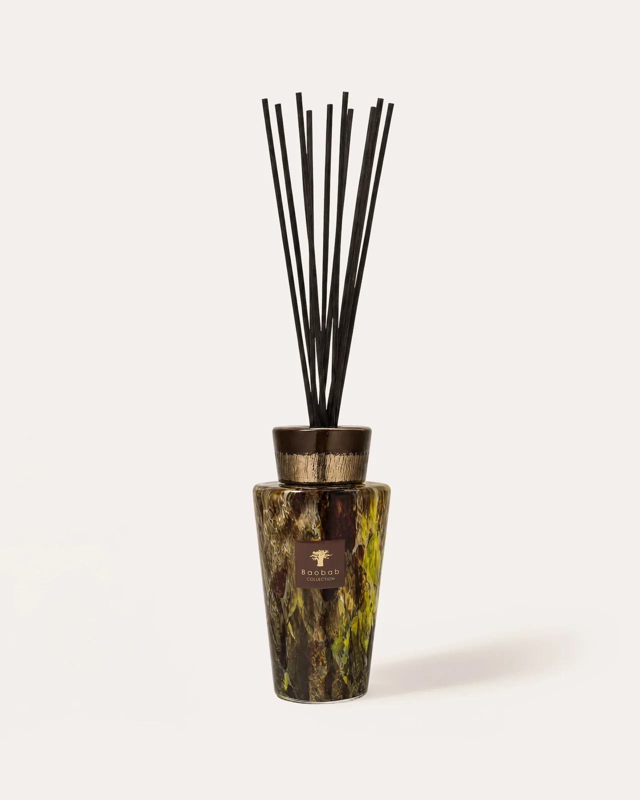 Baobab Totem Halona White World