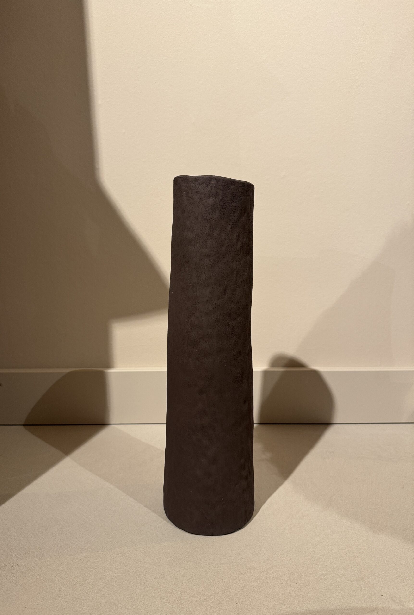 ISAA Soave Chocolate 13.7x48.5cm